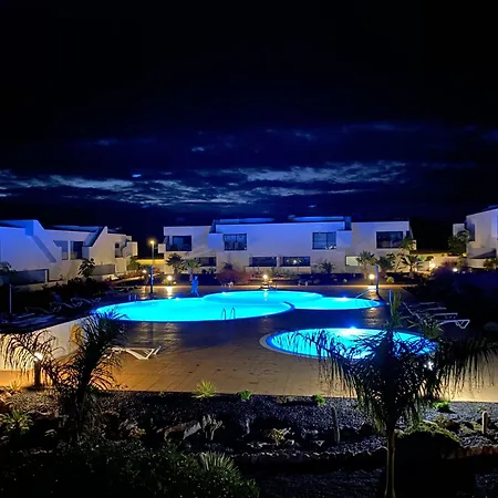 Navana House - Lovely And Peaceful Apartment La Oliva